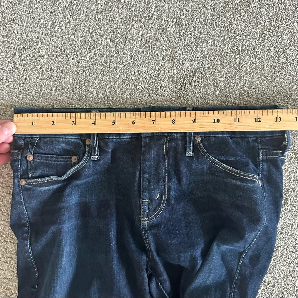 MOTHER Looker Ankle Fray Jeans in No‎ Play Size 25